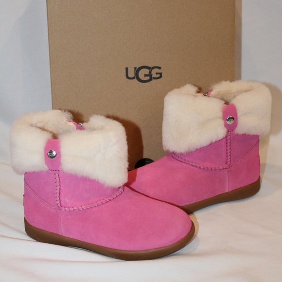 NIB UGG GIRLS TODDLER PINK SHEARLING CUFF ANKLE WINTER BOOTS PINK - Picture 1 of 6